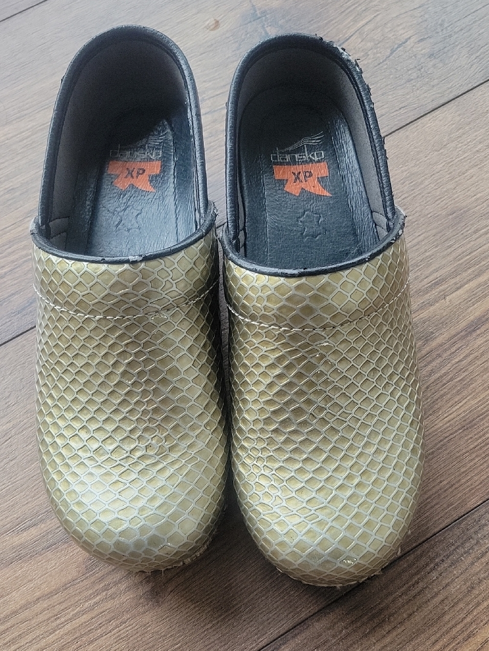 Dansko XP Gold Snakeskin Clog Shoe, Size 37.